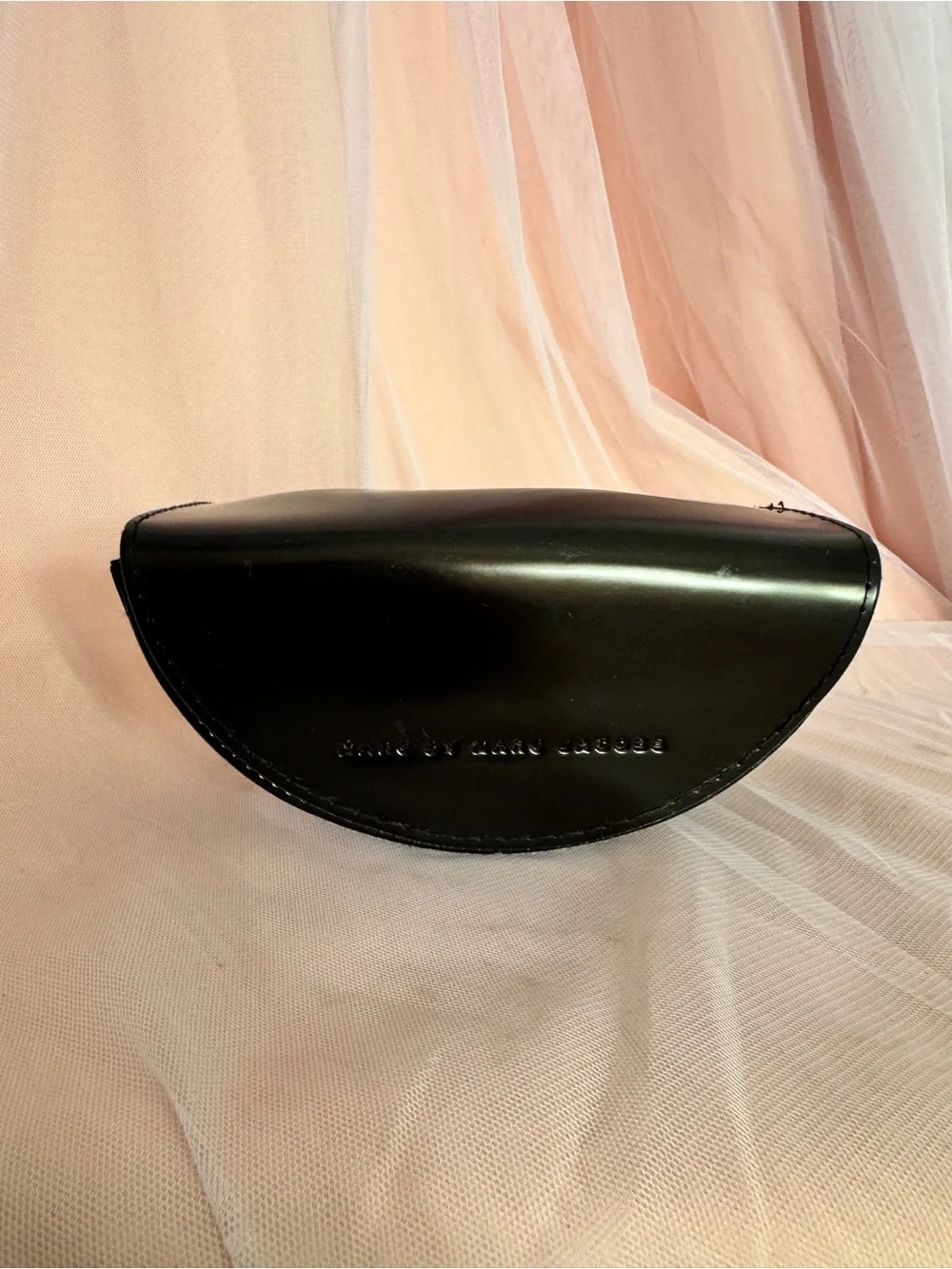 👛Marc by Marc Jacobs Black Leather Portable Hard Case for Glasses/Sunglasses